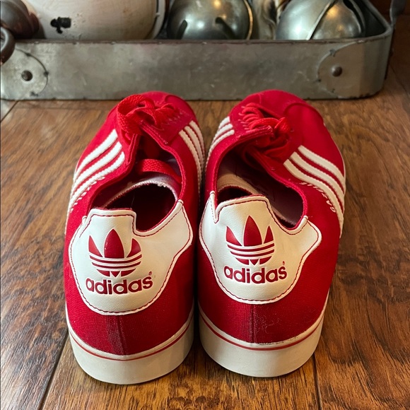 Adidas Gazelle Men's Red and White Striped Sneakers Size 8.5 Excellent Condition - Picture 6 of 10
